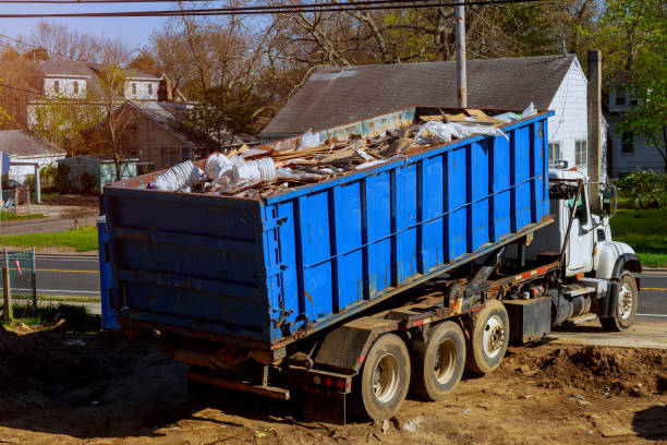 Best Construction Debris Removal  in Lewisburg, OH